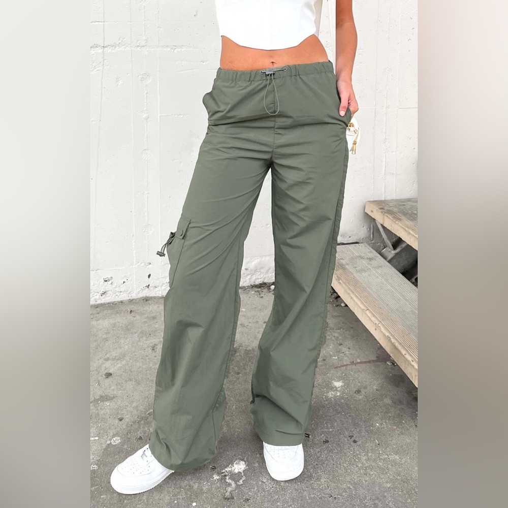 Beginning Boutique Green Wide Leg Pants Khaki Drawcord Cargo Pants - Picture 7 of 15